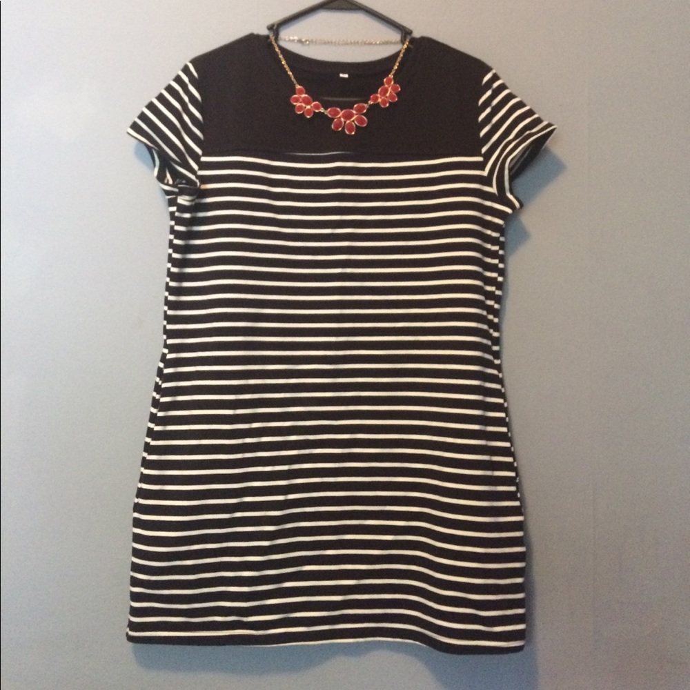 Navy & White Stripe Nautical Top (with pockets!)