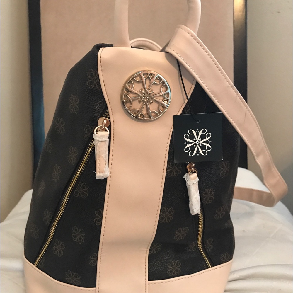 New AVON purse