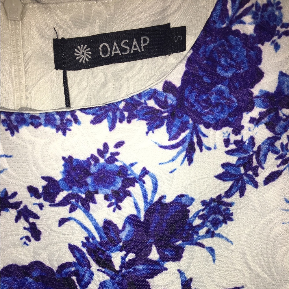 Formal Dress - Picture 5 of 5