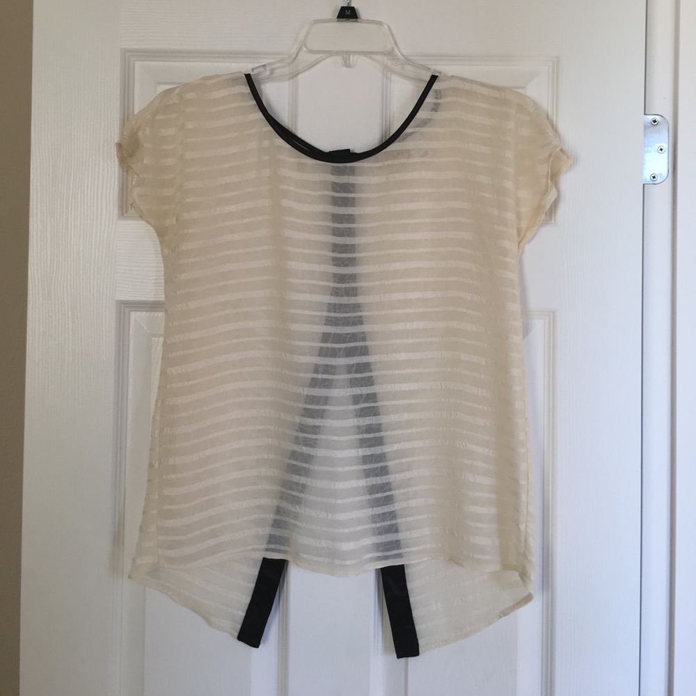 Daytrip blouse