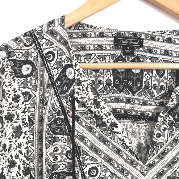 SOLD🍓Lucky Brand Peasant Mixed Print Top - Picture 2 of 7