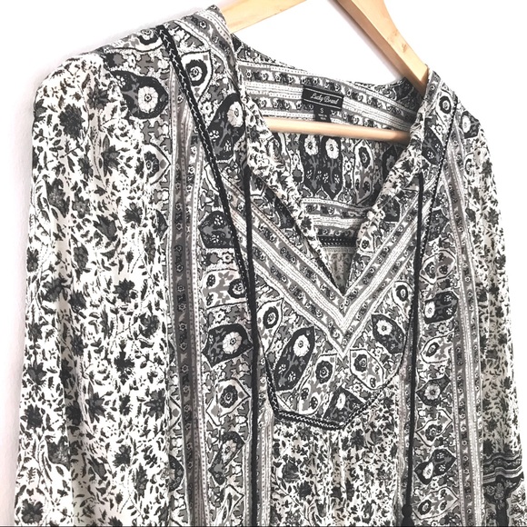 SOLD🍓Lucky Brand Peasant Mixed Print Top - Picture 3 of 7