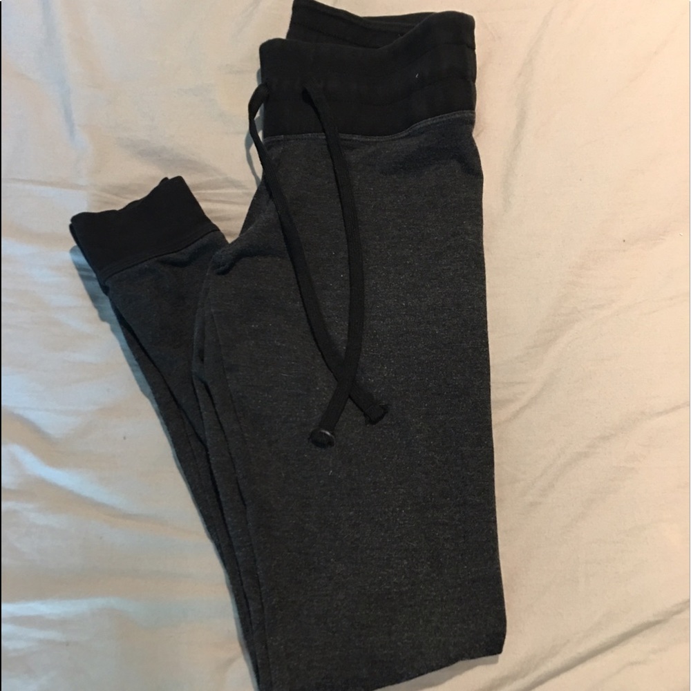 Victoria Secret Pink yoga pants