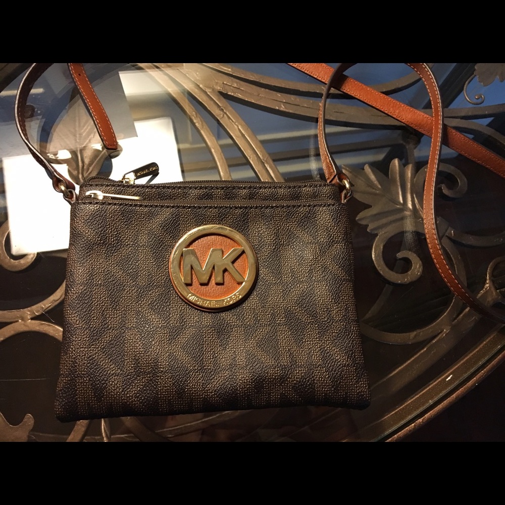 Michael Kors cross body bag