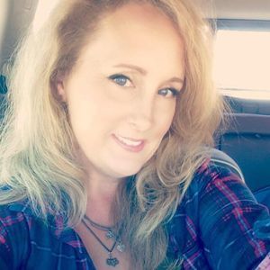 Meet your Posher, Debra