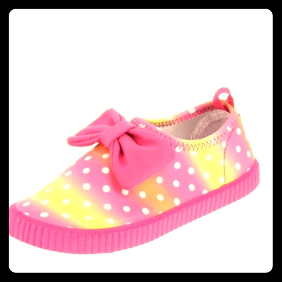 Toddler Slip On Shoes - Picture 1 of 3
