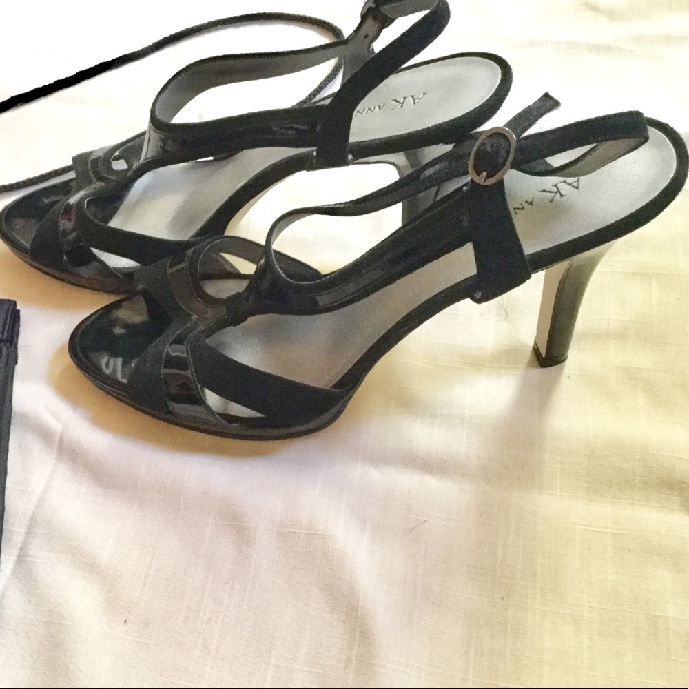 Anne Klein T-strap sandals, silver-lined.