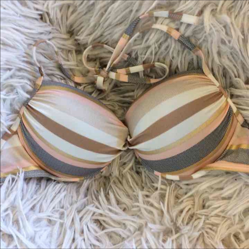 Victoria Secret Top 34D