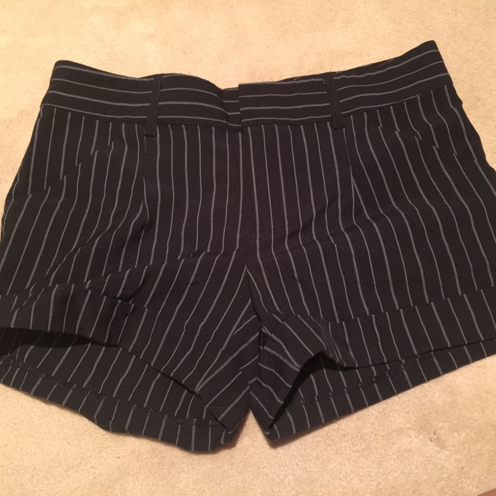 Laundry pinstripe cuffed shorts