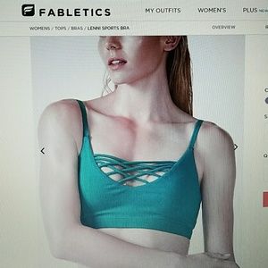 NWT Fabletics Lenni Sports Bra Size Large