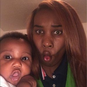 Meet your Posher, Lisa