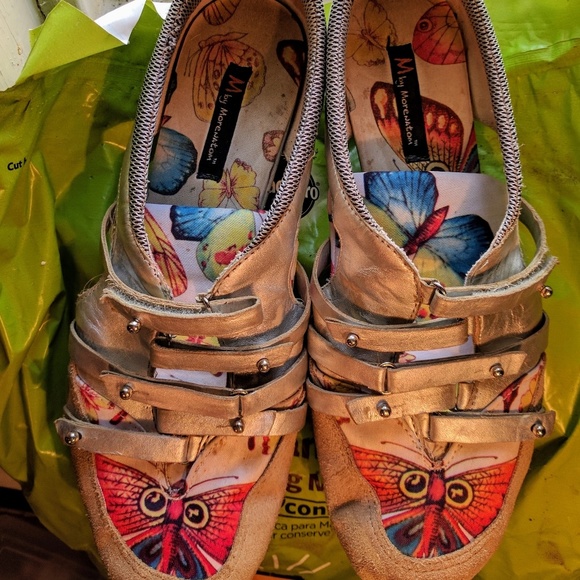 Rare Silver Butterfly Shoe Sandals - Picture 2 of 8