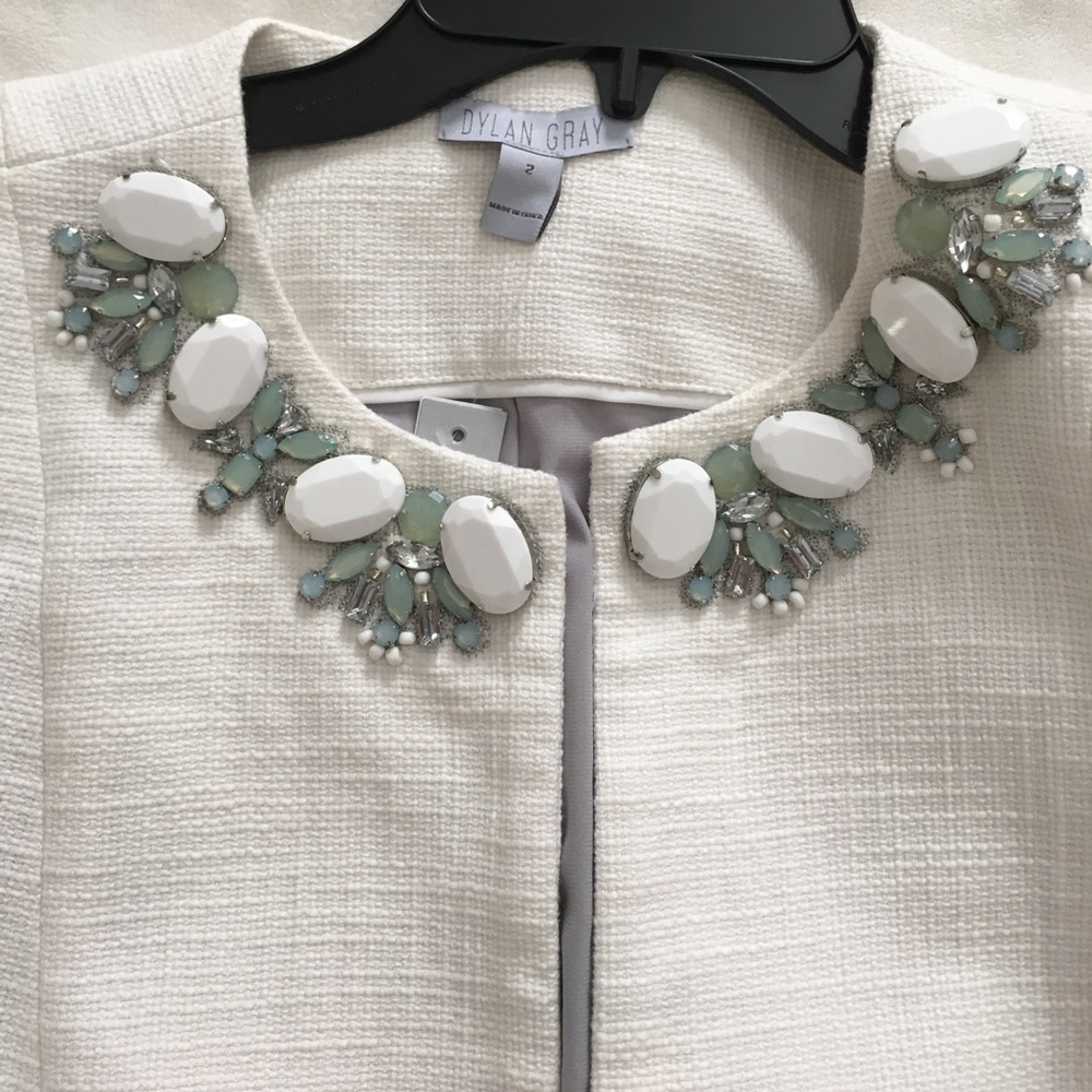 Dylan gray white jacket