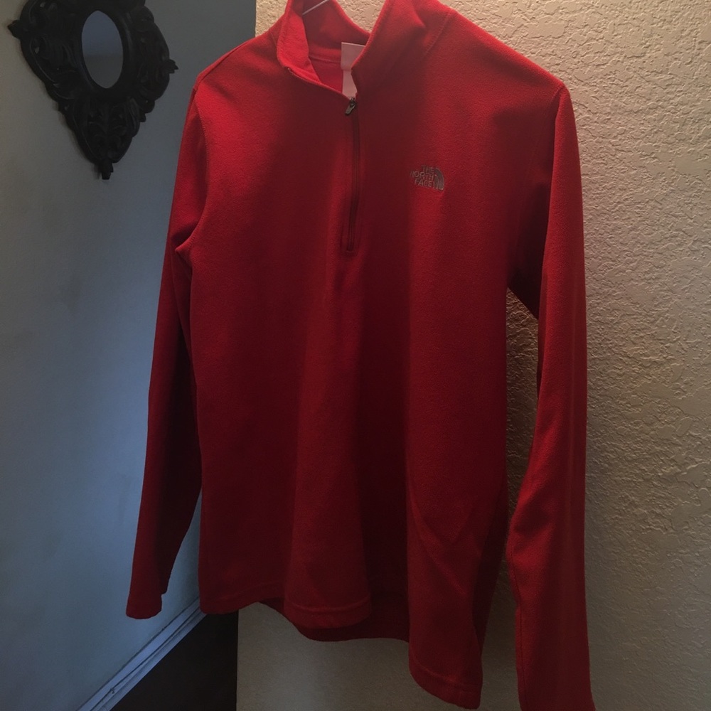North face sweater