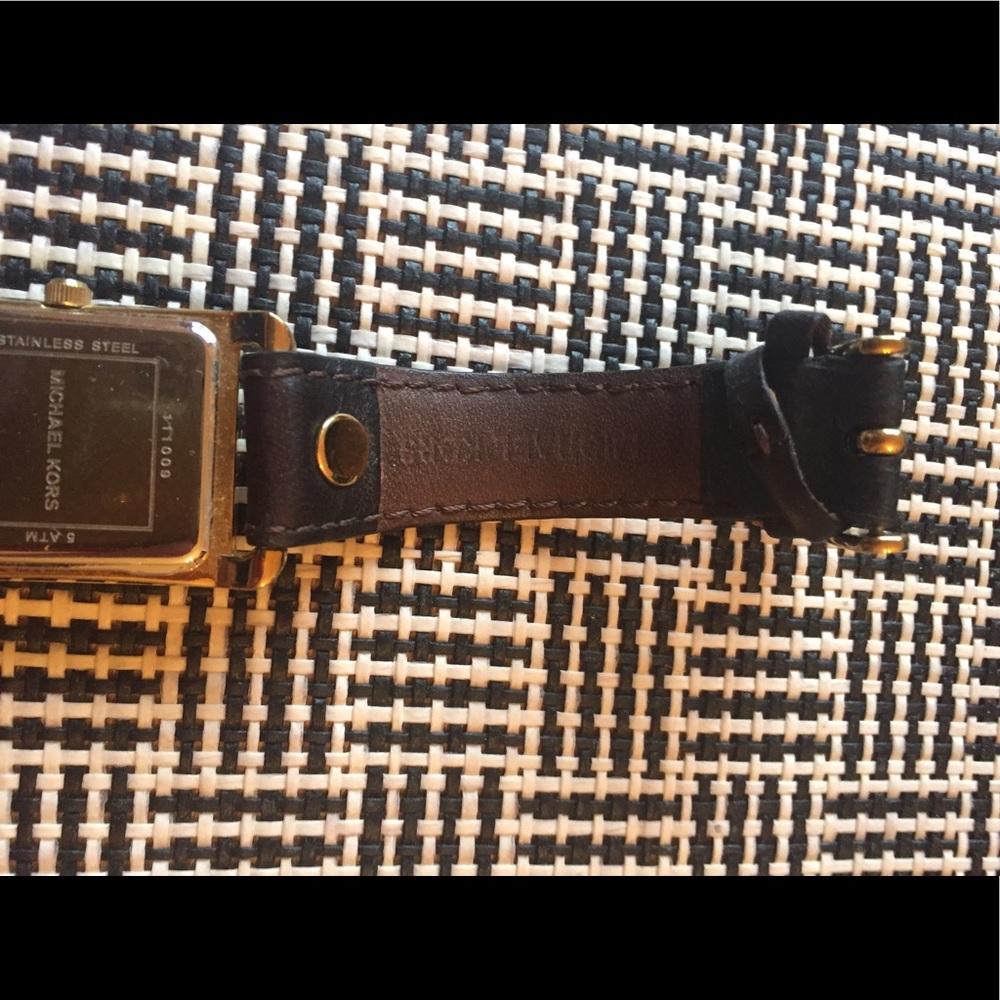 MK watch - Picture 5 of 7
