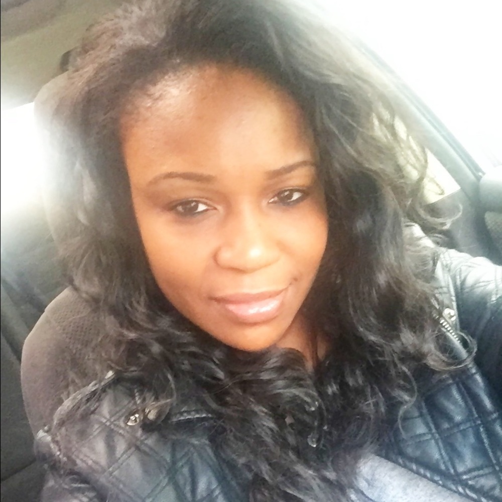 Meet your Posher, Kelly