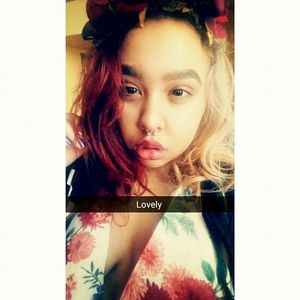 Meet your Posher, Kira