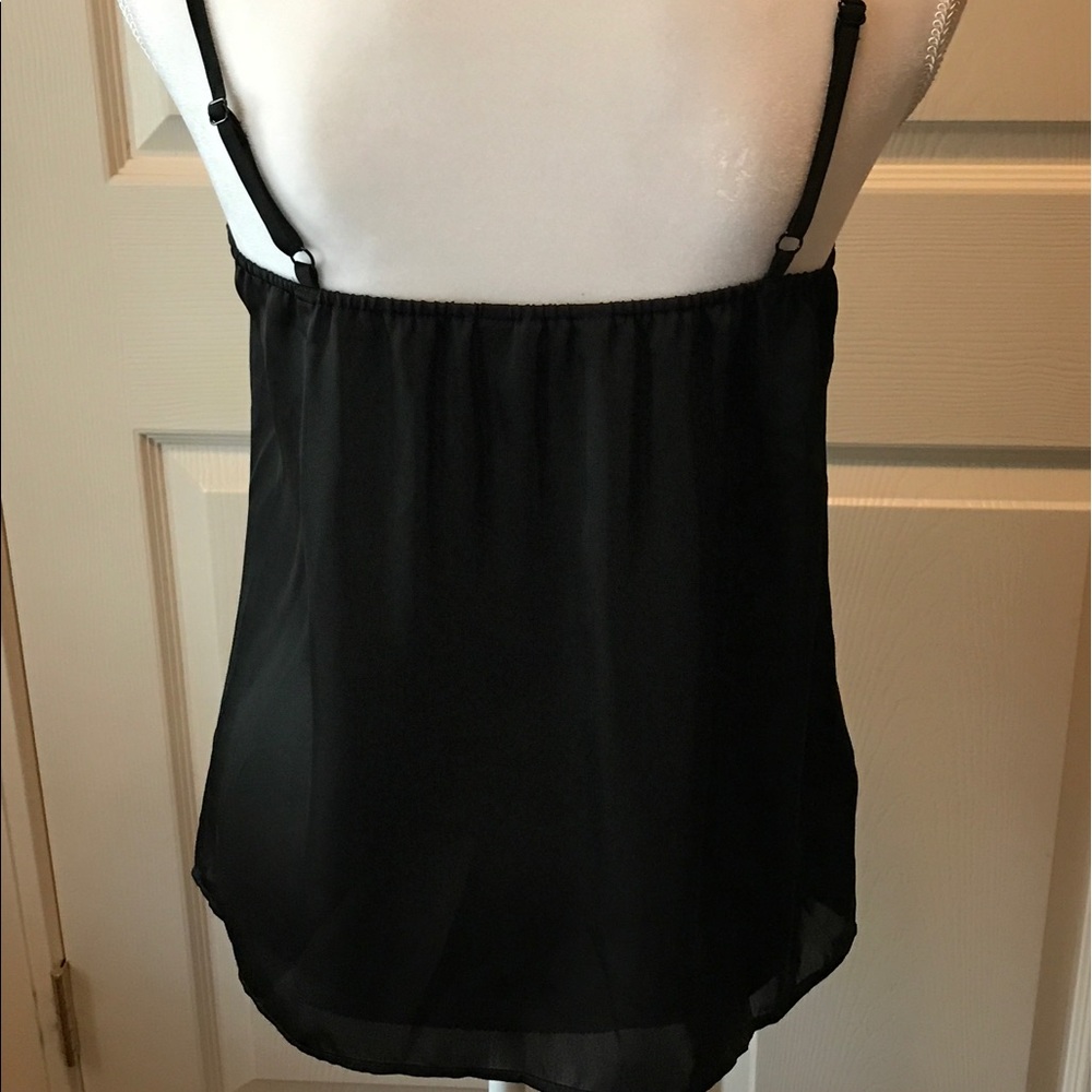 Sold***Beautiful little black express top size S - Picture 4 of 8