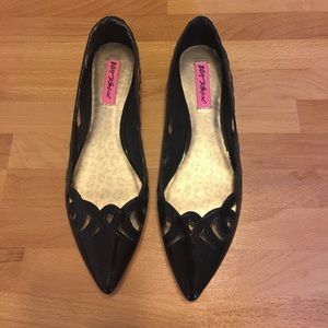 Betsey Johnson Black Laser Cut Flats