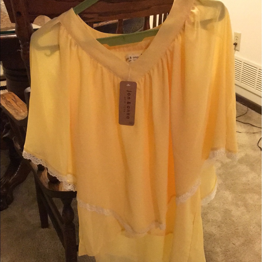 Jon and Ana New York Top New