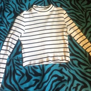 Striped cropped long sleeve