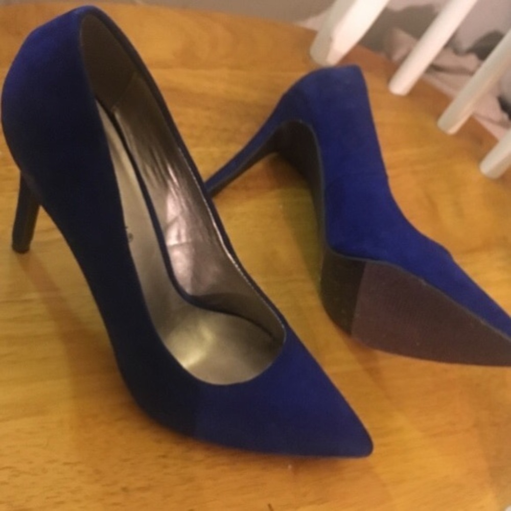 Navy Blue Heels.