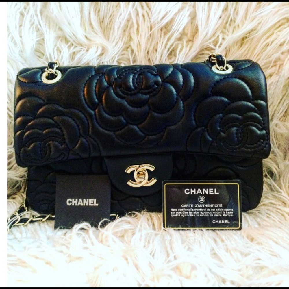 Chanel quilted purse