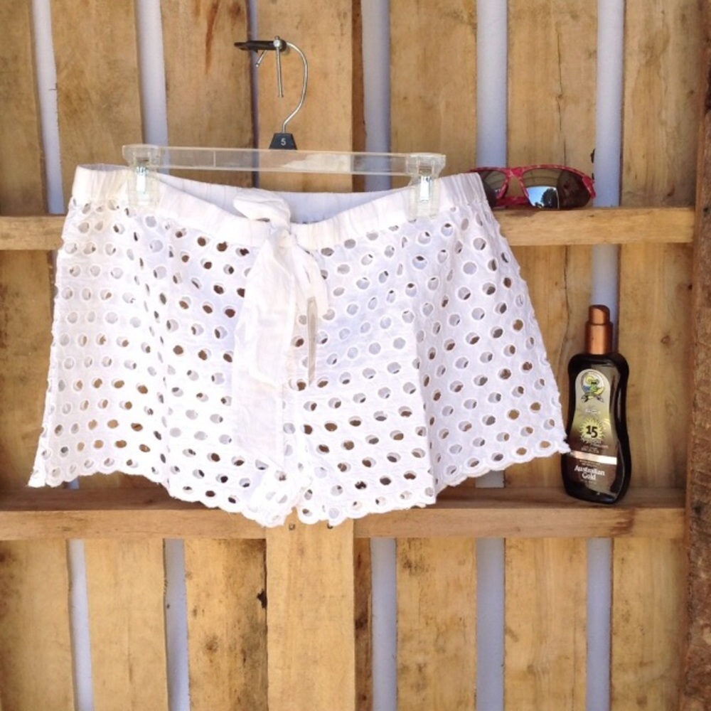 Mud Pie eyelet swim cover shorts - Picture 1 of 6
