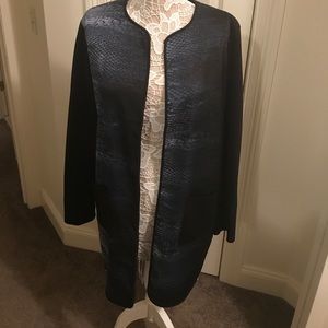T Tahari overcoat/jacket