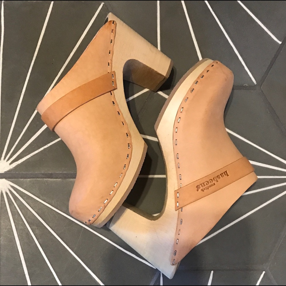 Swedish Hasbeens Nature Classic Slip In Clogs