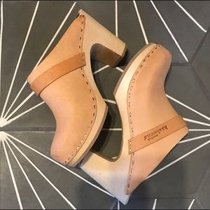 Swedish Hasbeens Nature Classic Slip In Clogs