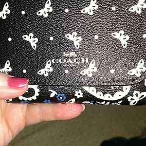 NWT Coach tri-fold wallet