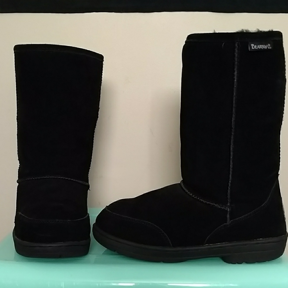 Black BearPaw Emma 12"