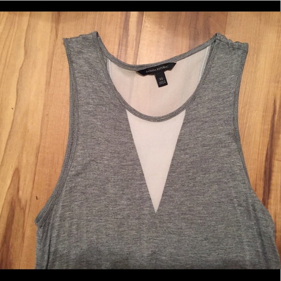 Banana Republic Tank With Mesh - Picture 2 of 4