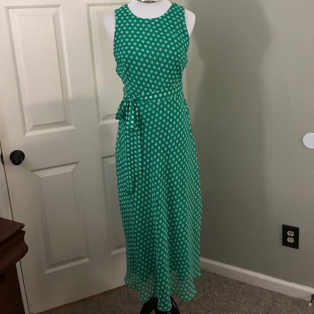 Green Square Checked Midi-Dress.  Size 4