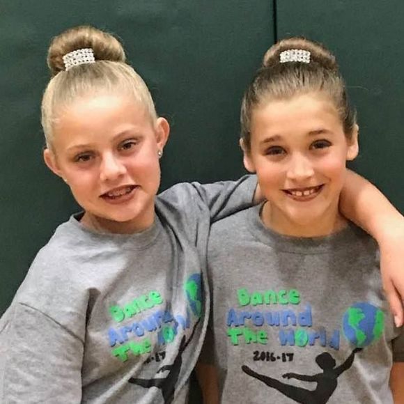 Meet your Posher, Leslie - Picture 1 of 1