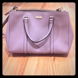 Kate spade purse, good condition soft purple color