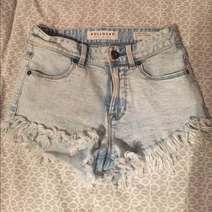 High waisted bullhead shorts