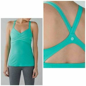 Lululemon 8 Wrap It Up