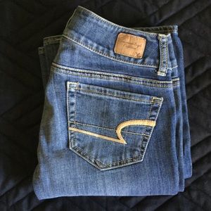 AMERICAN EAGLE boot cut jeans 🦋