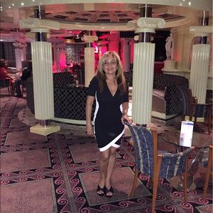 Meet your Posher, Beatriz