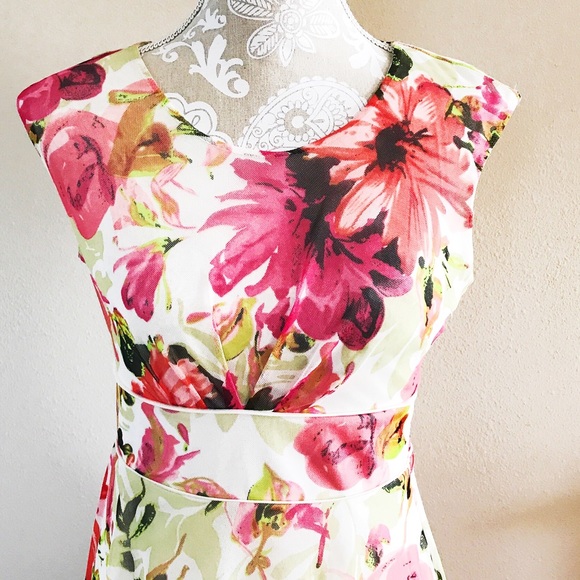 New York chiffon dress - Picture 2 of 3