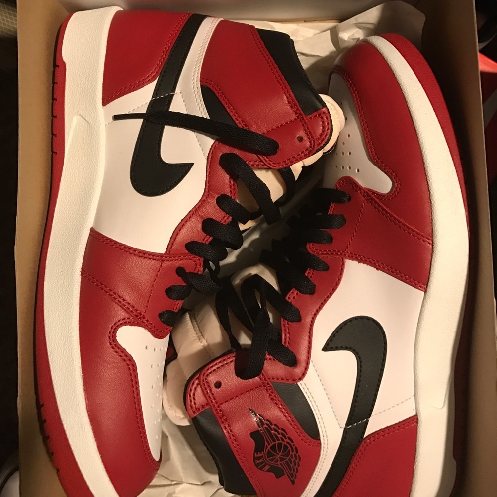 Air Jordan 1 High The Return