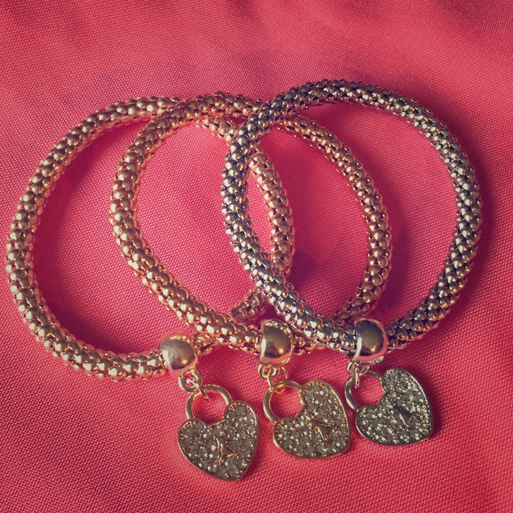 BOGO Heart Rhinestone Charm Bracelet Set