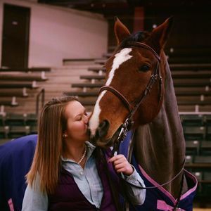 Meet your Posher, Taryn