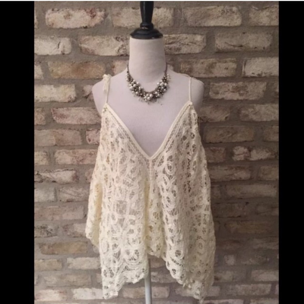 🌼NWOT Free People Lace/Crochet Tunic🌼