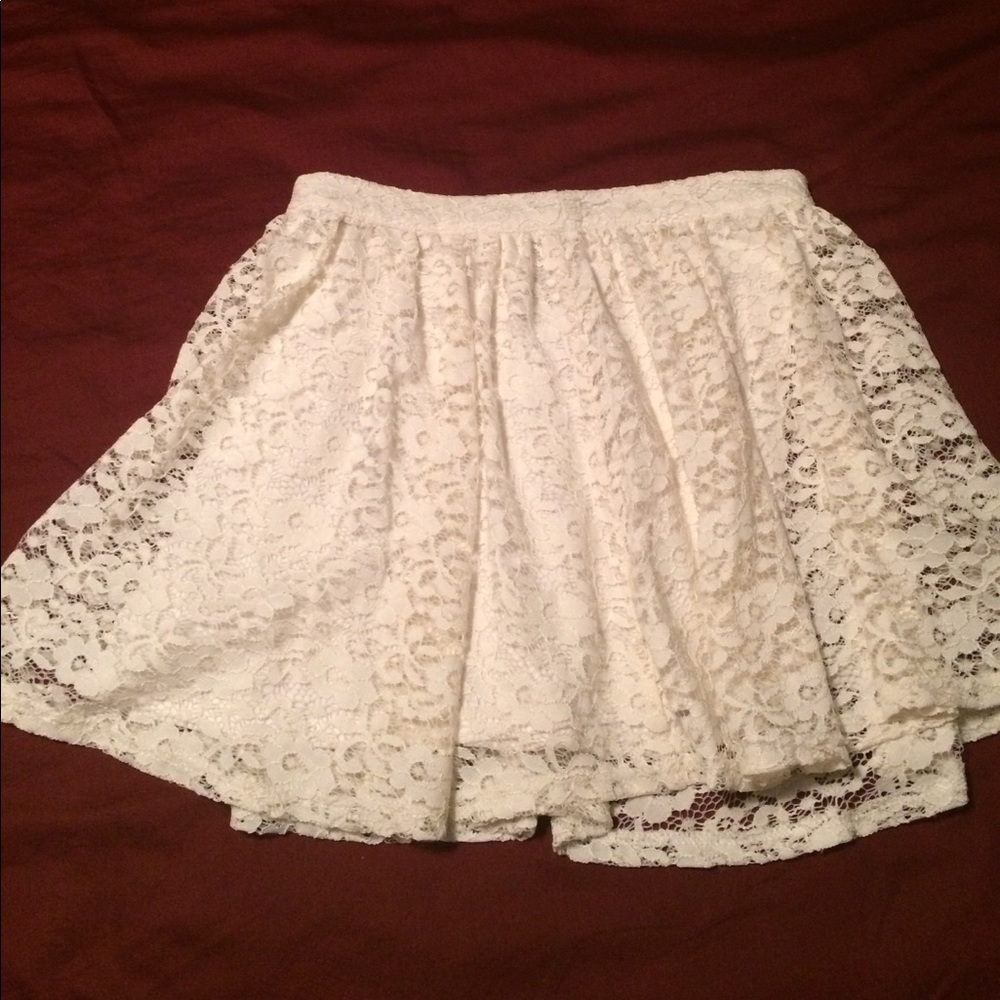 White lace skirt