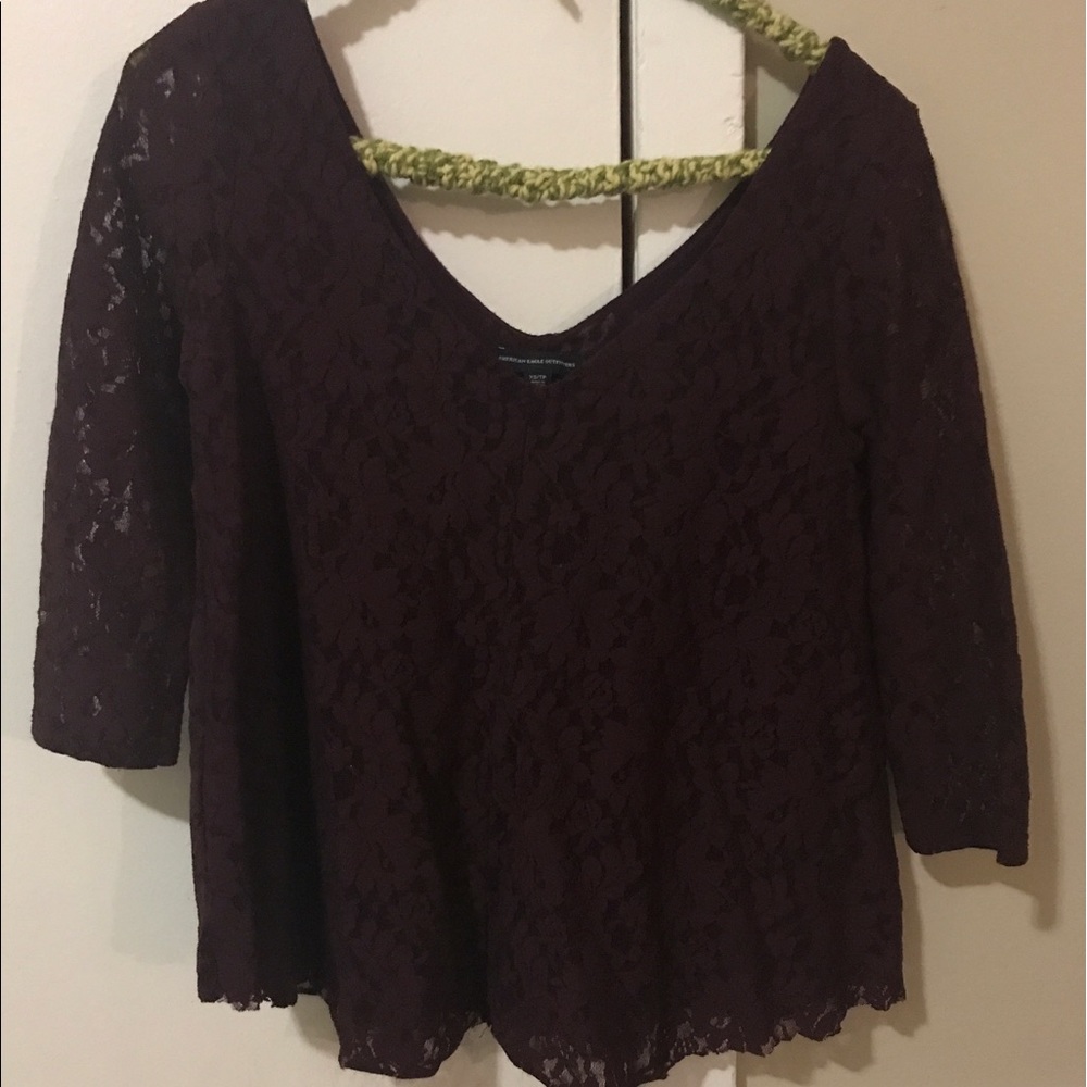 wide neck 3/4" sleeve lace top burgundy color