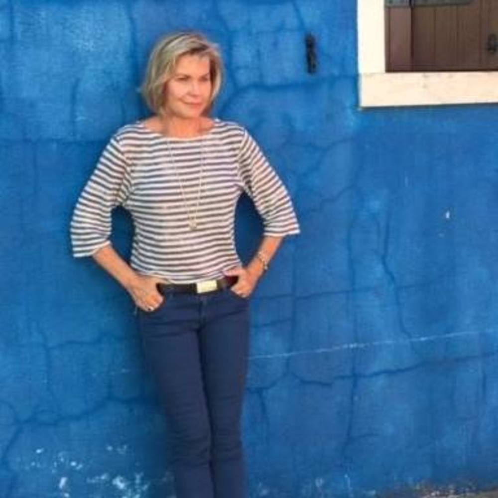 Meet your Posher, Leslie