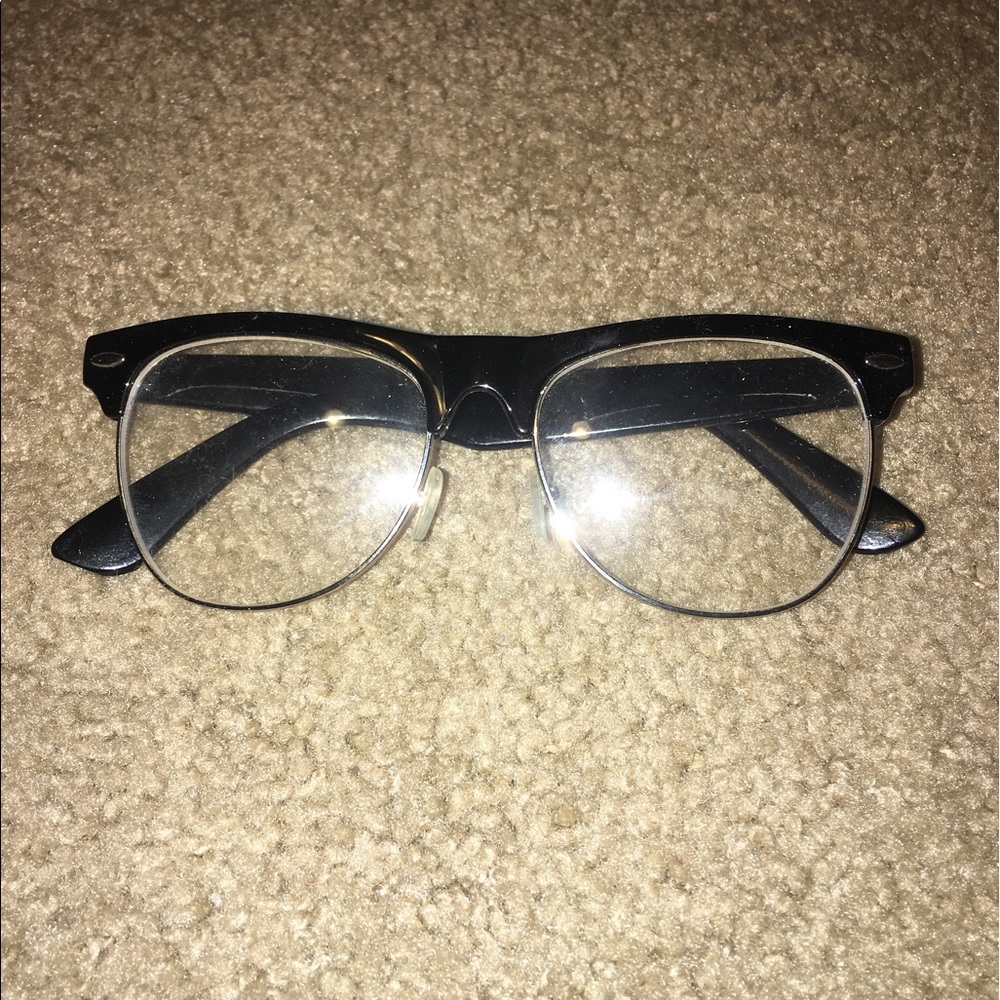Casual glasses